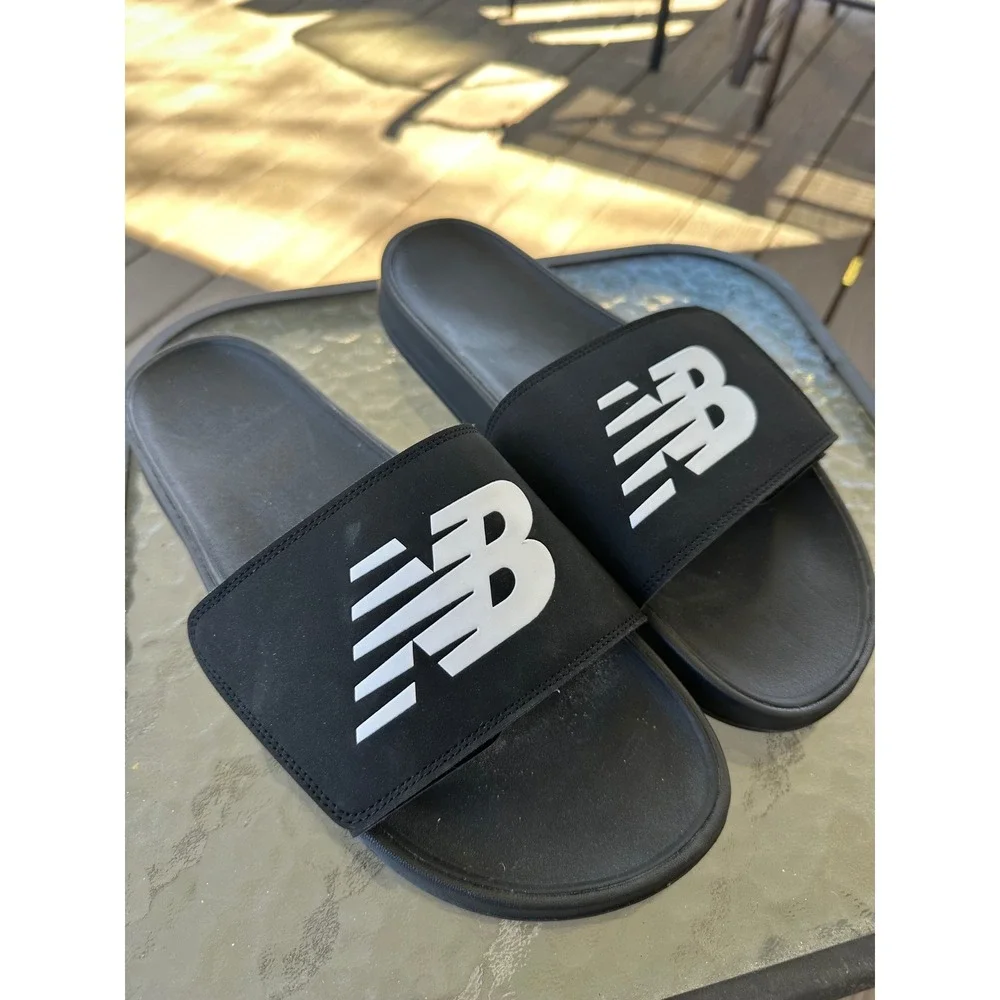 New Balance Men 14 Wide 2E Black White Adjustable Slide Sandals - Picture 1 of 9